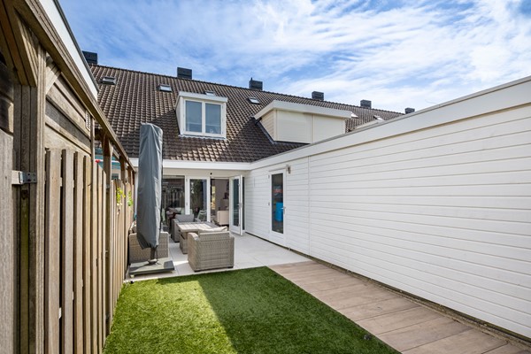 Medium property photo - Pleviersingel 18, 2492 PR Den Haag